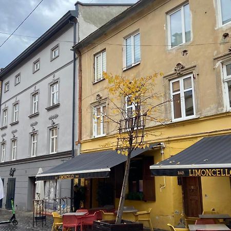 Apartments Of Lesya Ukrainka St. 25 Lviv Exterior foto